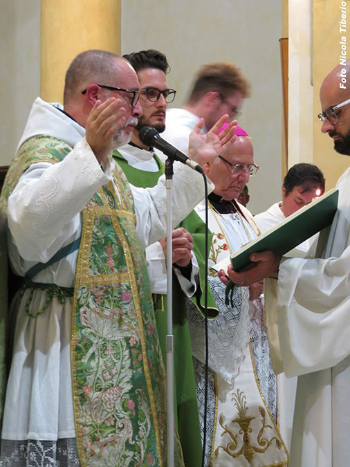 Le foto della Professione Religiosa di Don Denis Costanzo