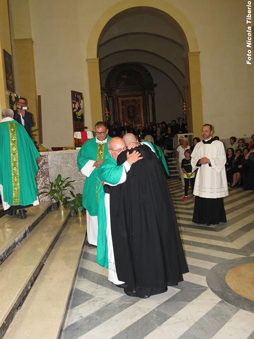 Le foto della Professione Religiosa di Don Denis Costanzo