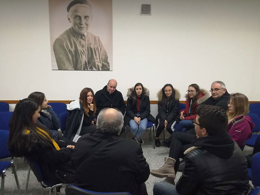 Ultimo incontro dei ragazzi della Diocesi con Padre Ernesto Della Corte