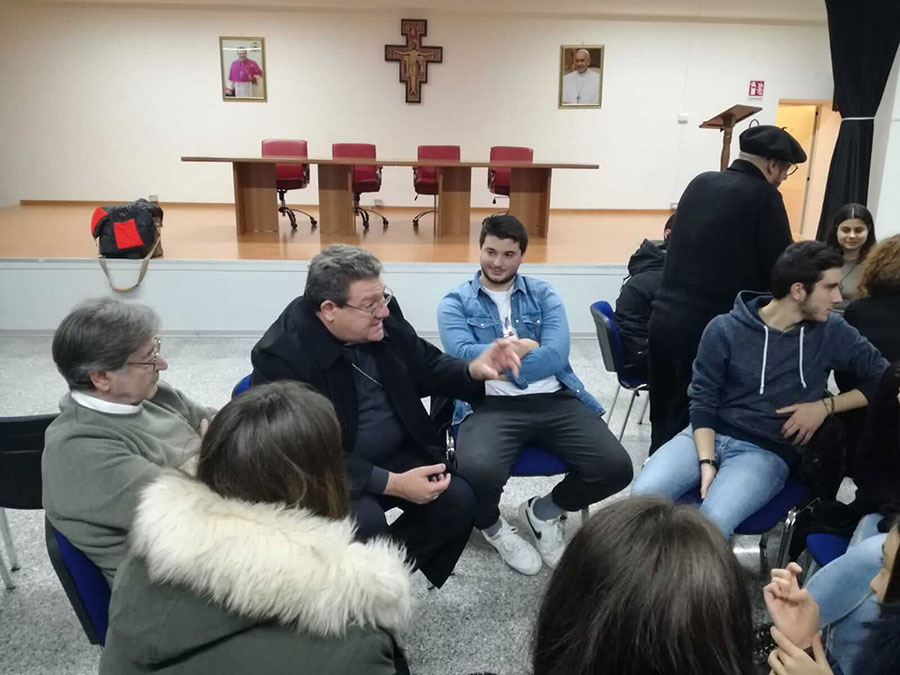 Ultimo incontro dei ragazzi della Diocesi con Padre Ernesto Della Corte