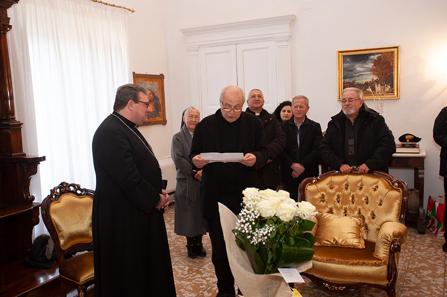 Buon compleanno Vescovo Claudio!