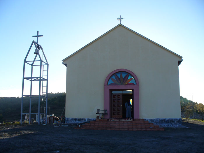 Consacrazione della chiesa rinnovata e dell'altare di Melgush (Albania)