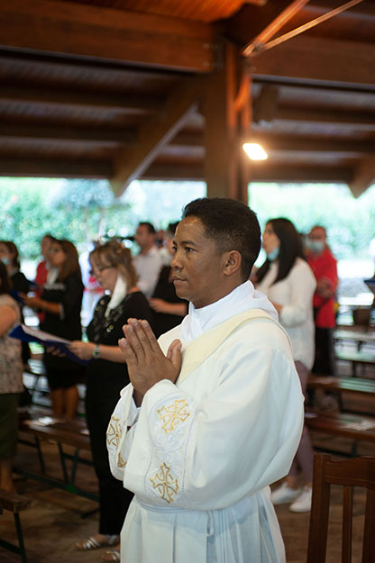 Ordinazione sacerdotale di Padre Adrien