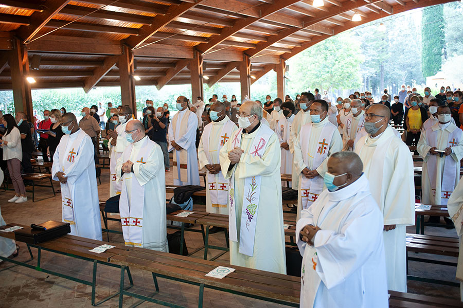 Ordinazione sacerdotale di Padre Adrien