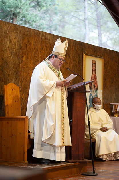 Ordinazione sacerdotale di Padre Adrien