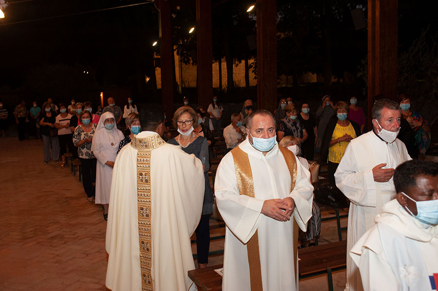 Ordinazione sacerdotale di Padre Adrien