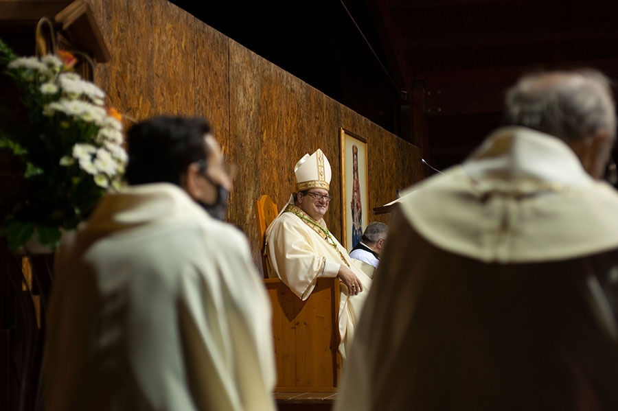 Ordinazione sacerdotale di Padre Adrien