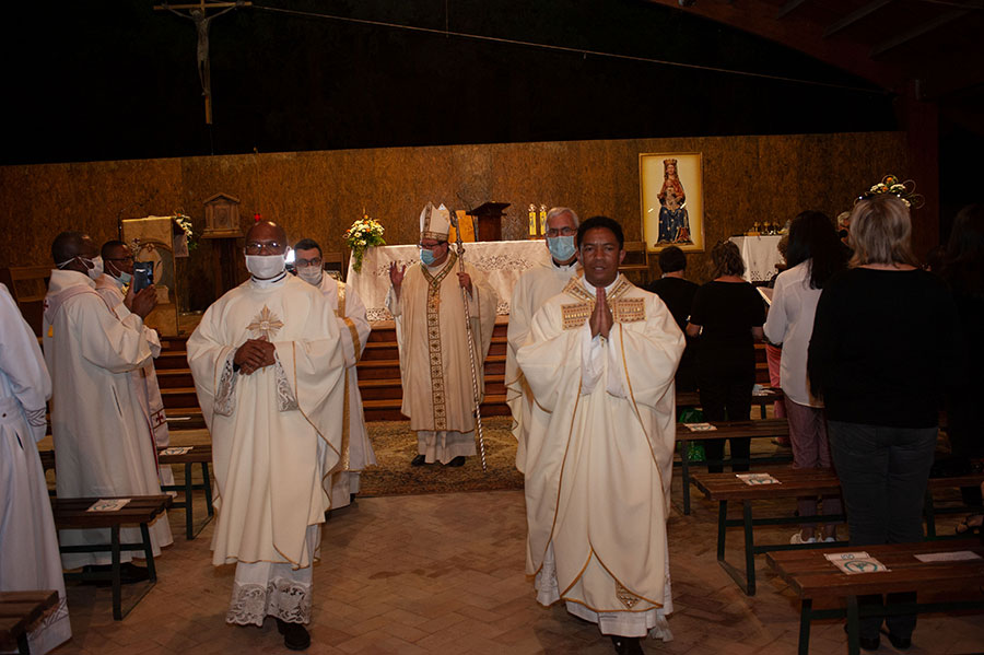 Ordinazione sacerdotale di Padre Adrien