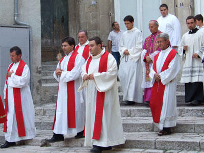 Le Reliquie di San Nazario, contenute in un prezioso ostensorio, vengono portate in processione