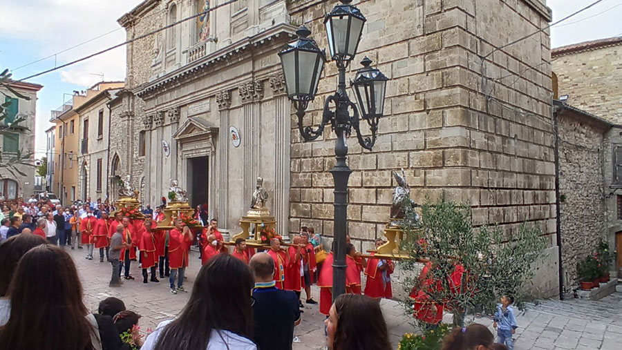 La processione dei Santi Patroni a Trivento