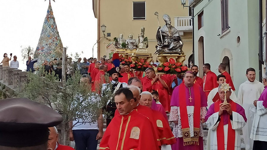 La processione dei Santi Patroni a Trivento