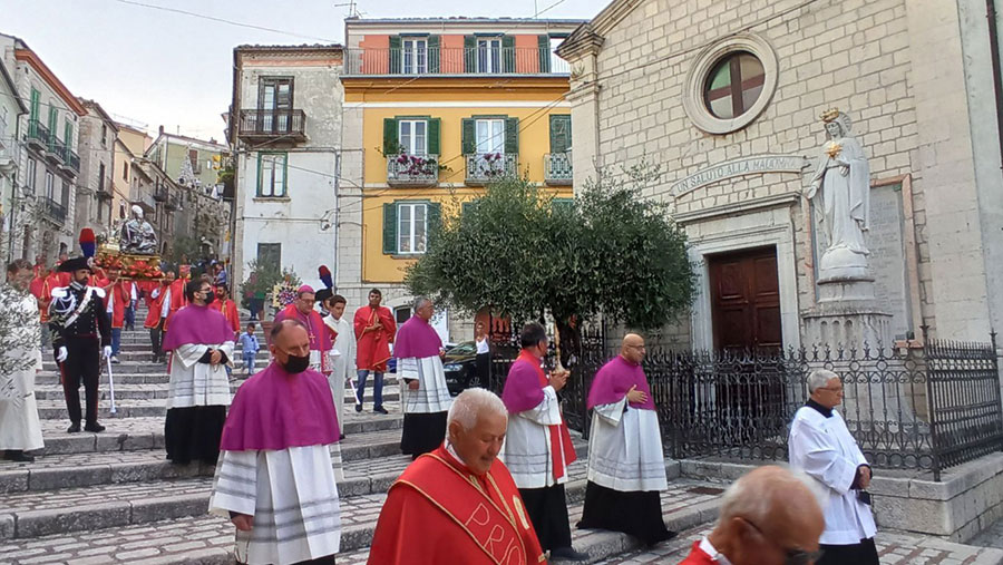 La processione dei Santi Patroni a Trivento
