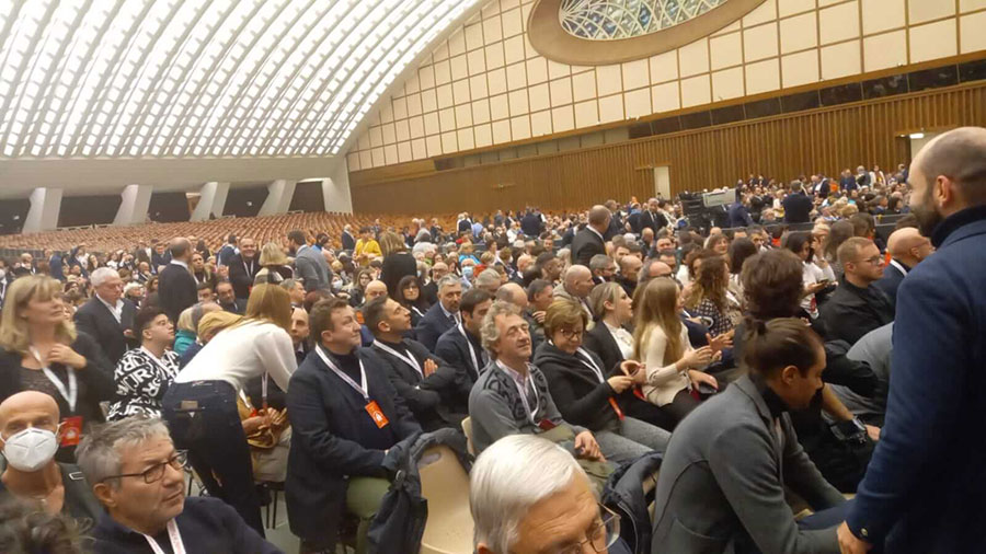Le foto dell'udienza papale con il Comune di Rosello