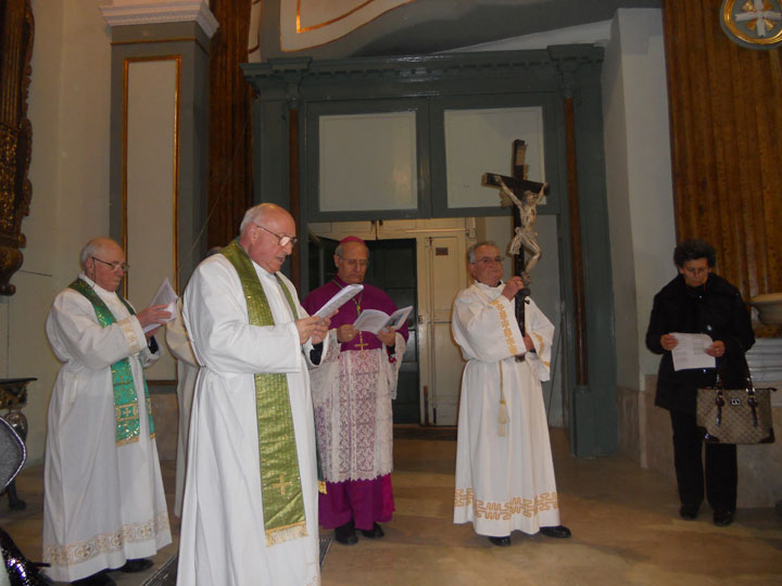 Solenne Celebrazione di S.E.R.Mons.Scotti presso la Chiesa di San Marco di Agnone per l'apertura della Visita Pastorale