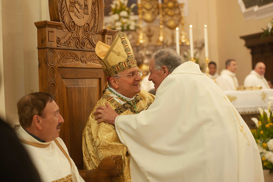 L'ingresso in Diocesi del nuovo Vescovo S.E. Mons. Camillo Cibotti