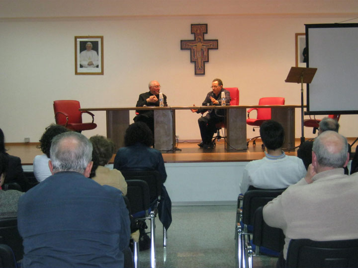 Foto della conferenza del 9 Aprile a Trivento