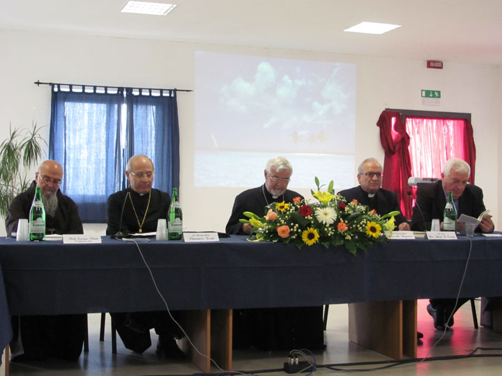 FOTO DEL CONVEGNO FEDE E PSICHE DEL 11 GIUGNO 2011  A FROSOLONE