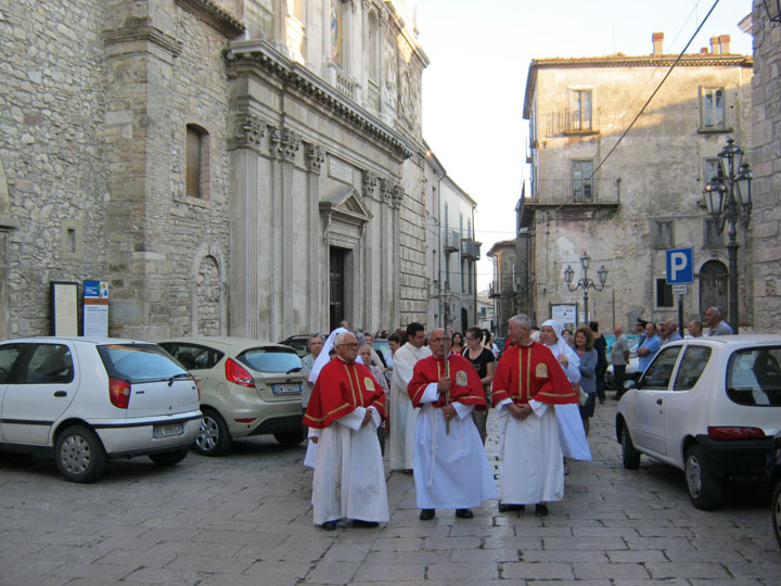 La Reliquia di San Francesco: la funzione religiosa e la processione