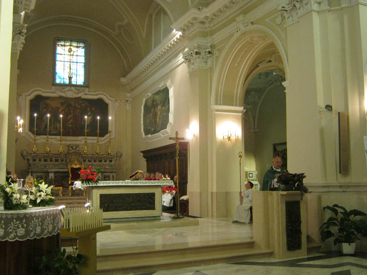 La Reliquia di San Francesco: la funzione religiosa e la processione