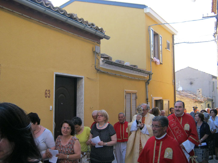 La Reliquia di San Francesco: la funzione religiosa e la processione