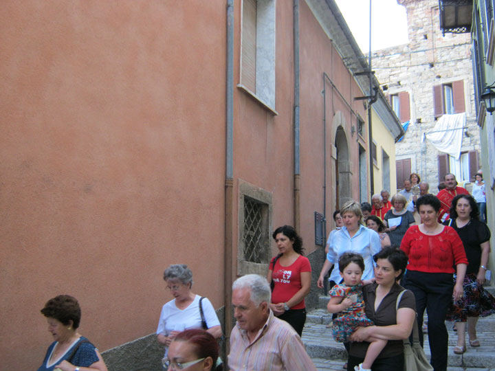 La Reliquia di San Francesco: la funzione religiosa e la processione