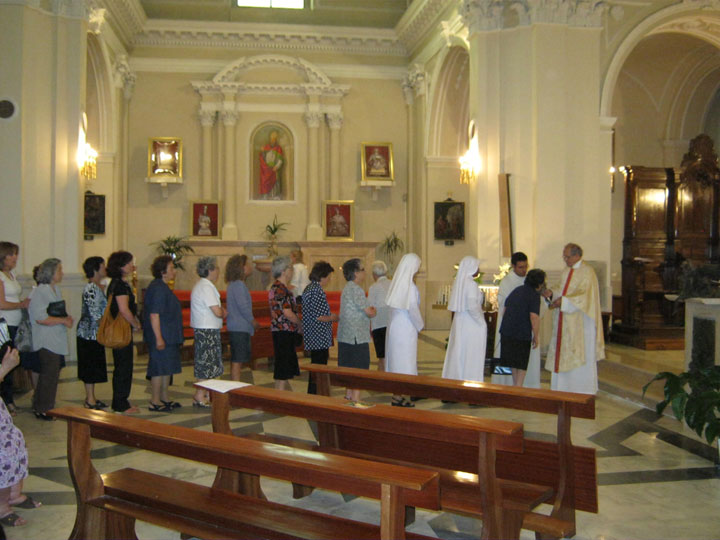 La Reliquia di San Francesco: la funzione religiosa e la processione