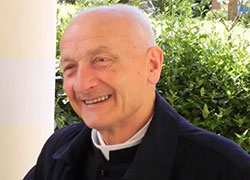 Una foto di don Antonino Scarano