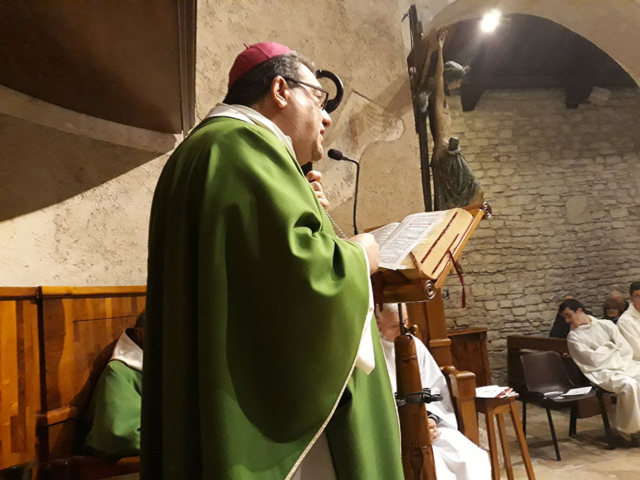 Una foto della celebrazione