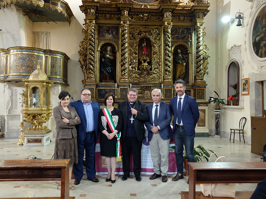 Una foto di gruppo del convegno di Agnone. Presente anche il Vescovo di Trivento Claudio Palumbo