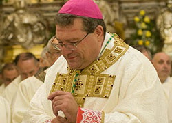 Una foto del Vescovo Claudio Palumbo durante la celebrazione della Festa di San Casto 2018 a Trivento