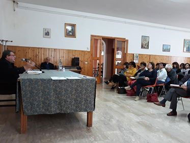 Una foto del Vescovo Palumbo durante la lezione