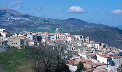 Una foto panoramica di Roccavivara