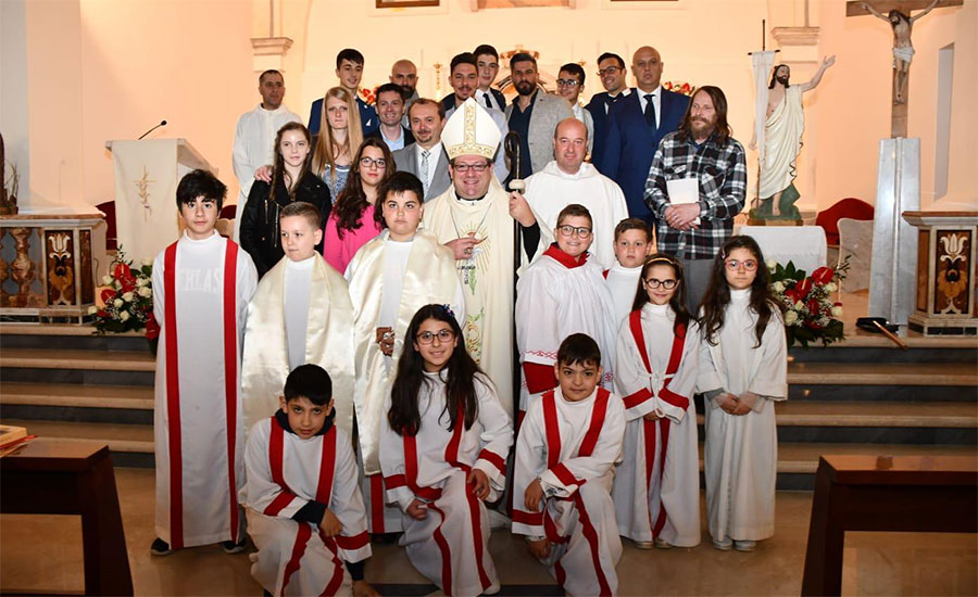 Una foto di gruppo dei ragazzi di Bagnoli del Trigno