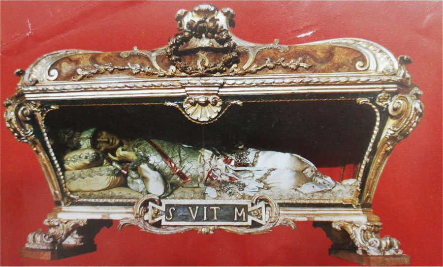 L'urna di San Vitale
