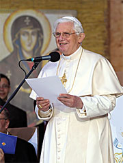 UDIENZA GENERALE di Sua Santità Benedetto XVI, mercoledì 21 Aprile