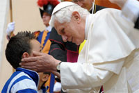 Messaggio del Santo Padre al cardinale Antonelli, Presidente del Pontificio Consiglio per la Famiglia