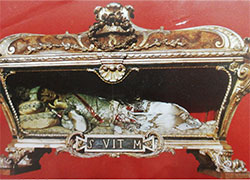 L'urna di San Vitale