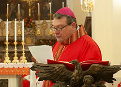 La lettera che mons. Palumbo
ha inviato ai presbiteri diocesani