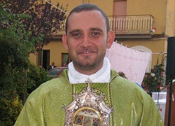 Don Leonardo Sacco ha salutato i fedeli delle due parrocchie che ha generosamente servito in questi ultimi anni