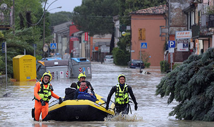 La Caritas Diocesana, e il Vescovo Claudio, in aiuto delle popolazioni dell'Emilia Romagna